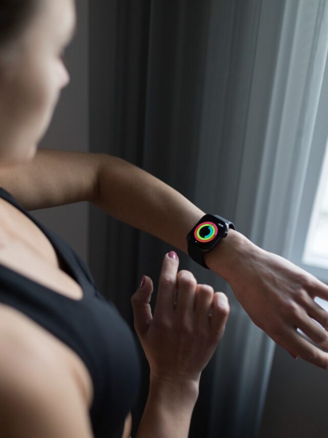 Health Benefits of Wearing Fitness Tracker Watches Chegg India