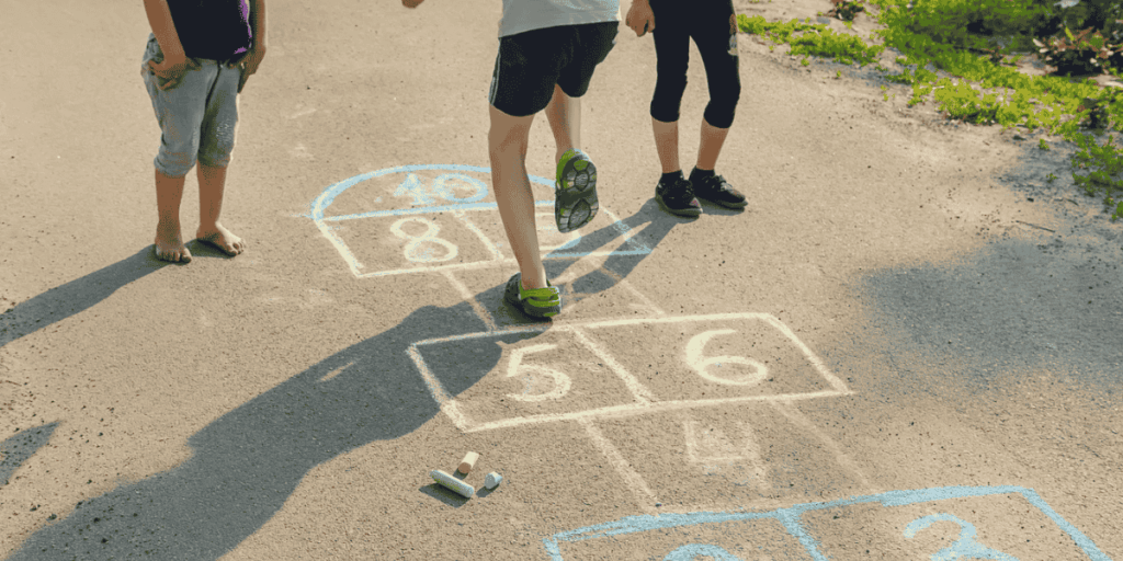 जीवन में खेलों का महत्व